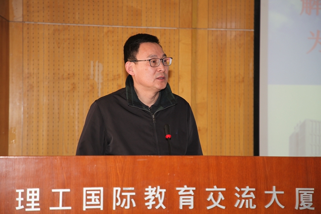 港澳六宝大典