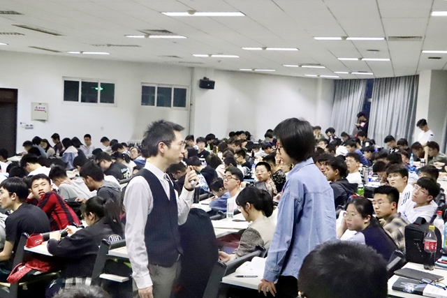 港澳六宝大典