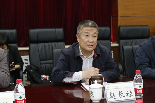 港澳六宝大典