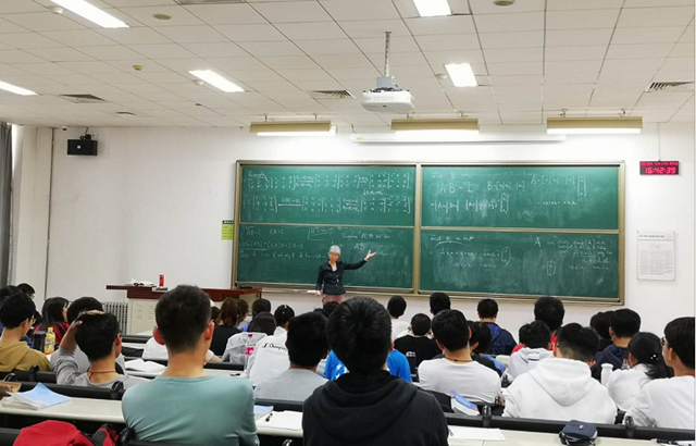 港澳六宝大典