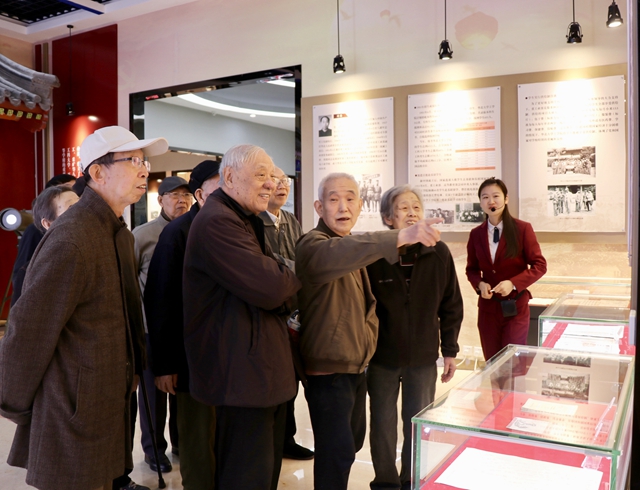港澳六宝大典