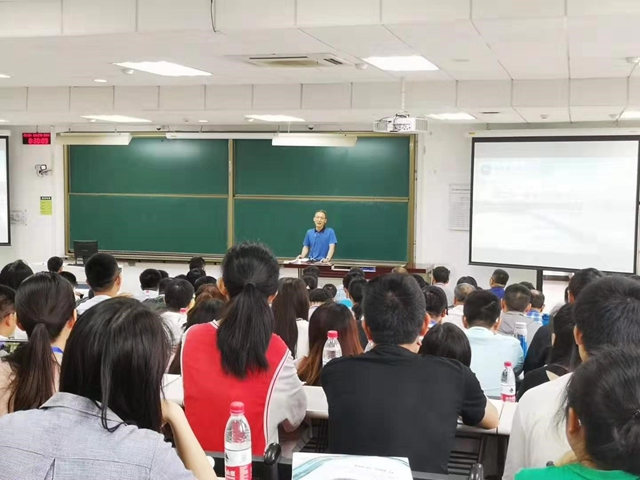 港澳六宝大典