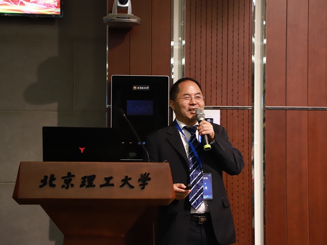 港澳六宝大典