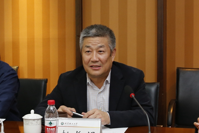 港澳六宝大典