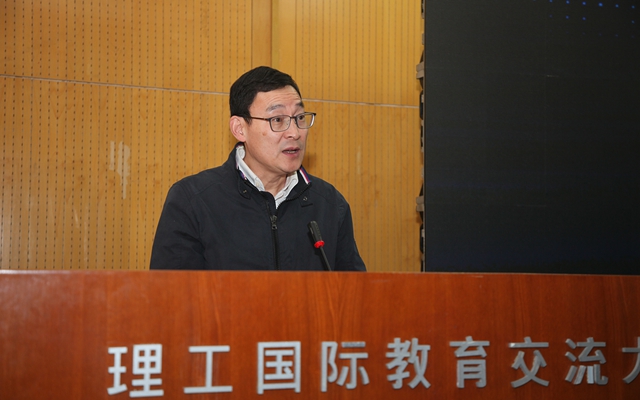 港澳六宝大典