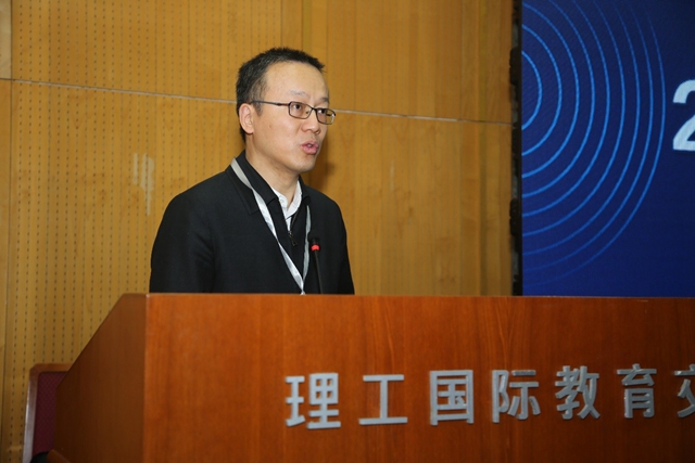 港澳六宝大典