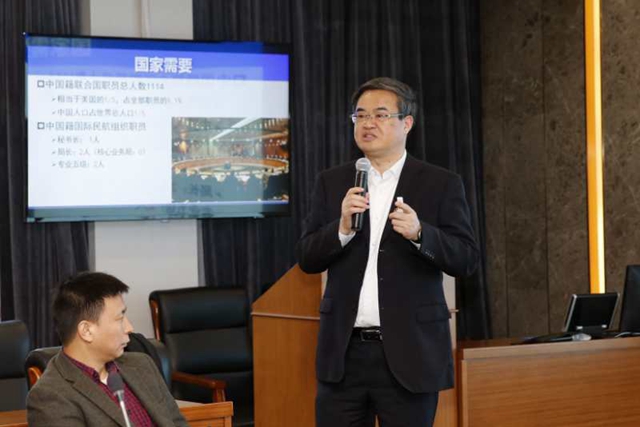 港澳六宝大典