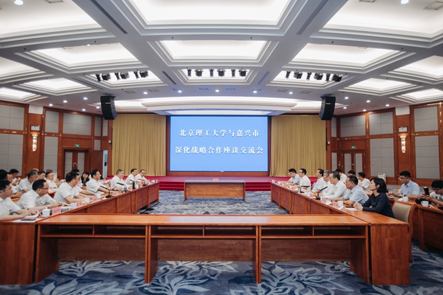 港澳六宝大典