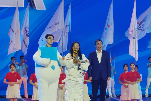 港澳六宝大典