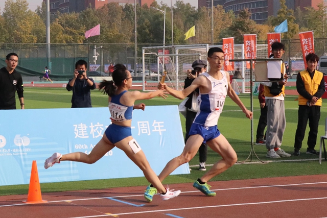 港澳六宝大典